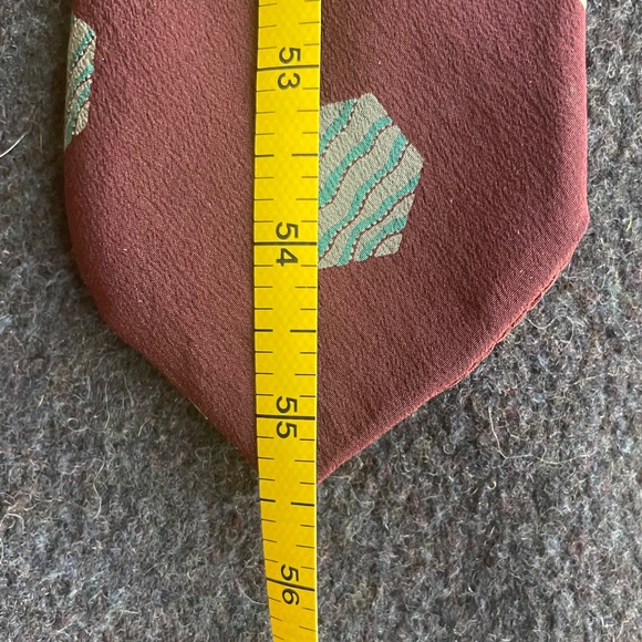 Giorgio Armani Neck Tie - Maroon - Picture 3 of 4